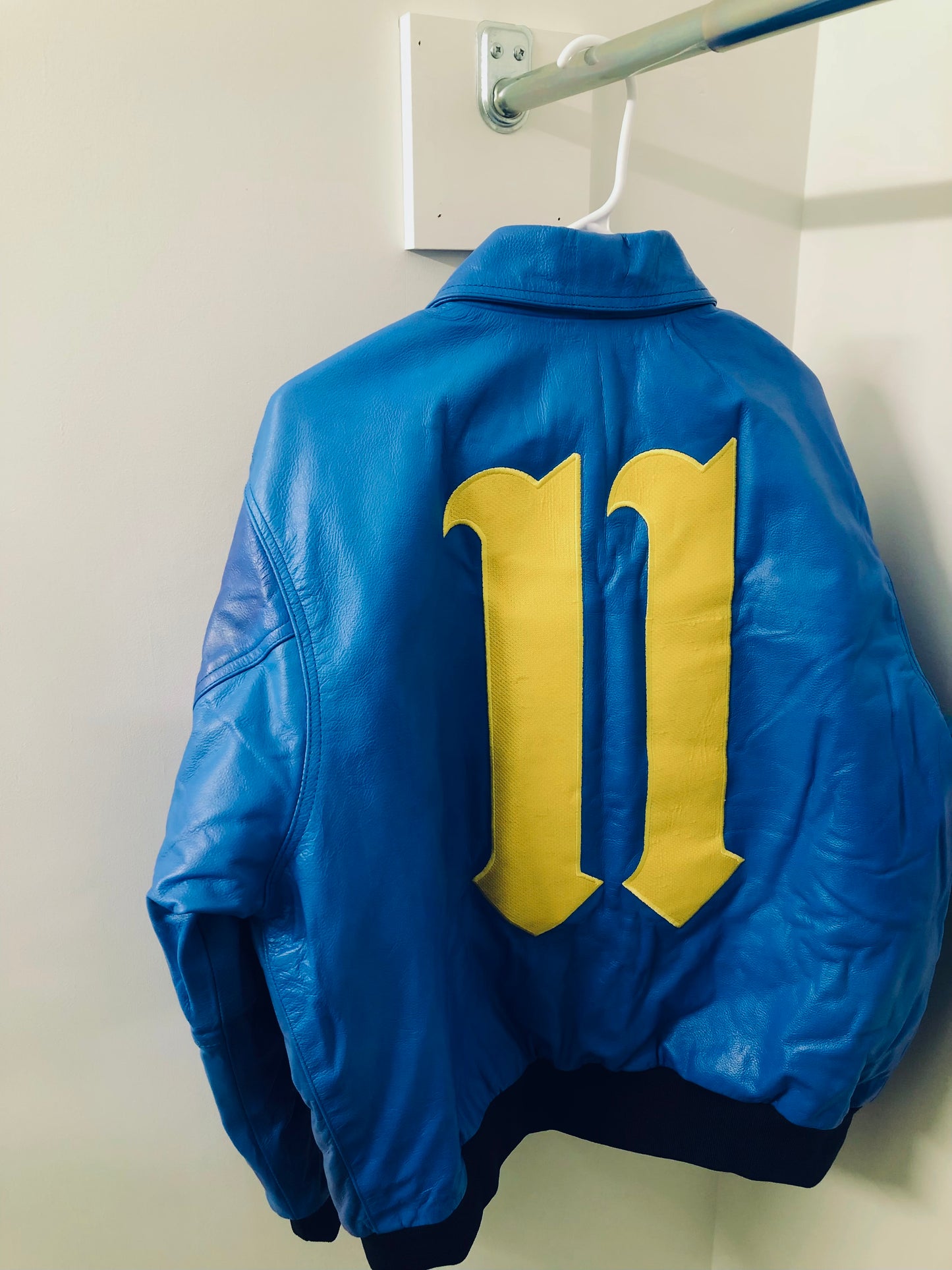MACAW LEATHER JACKET
