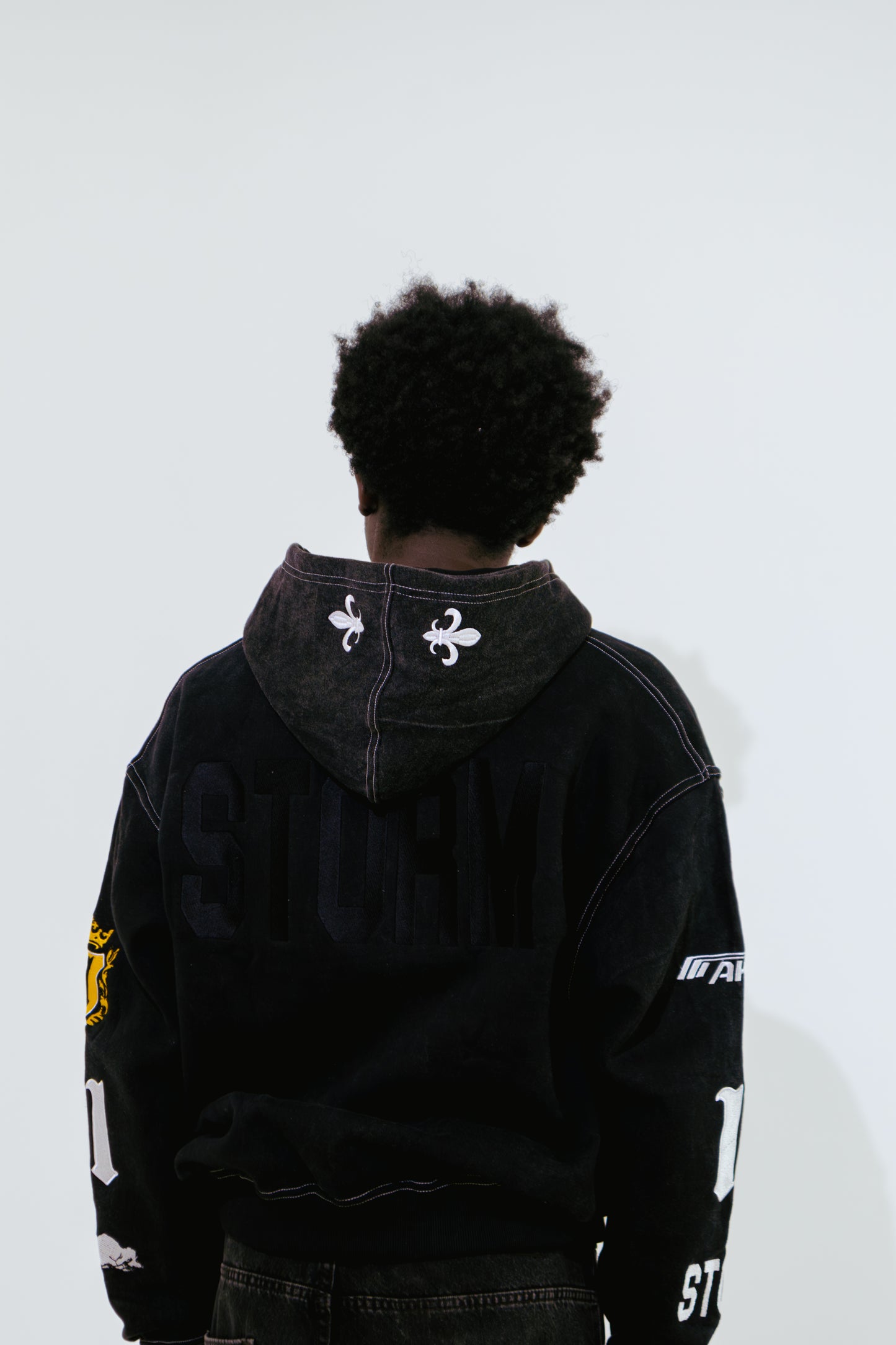 STORM ZIPPER HOODIE